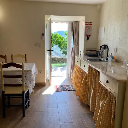 Riba Loivos Village - B Casal de Loivos