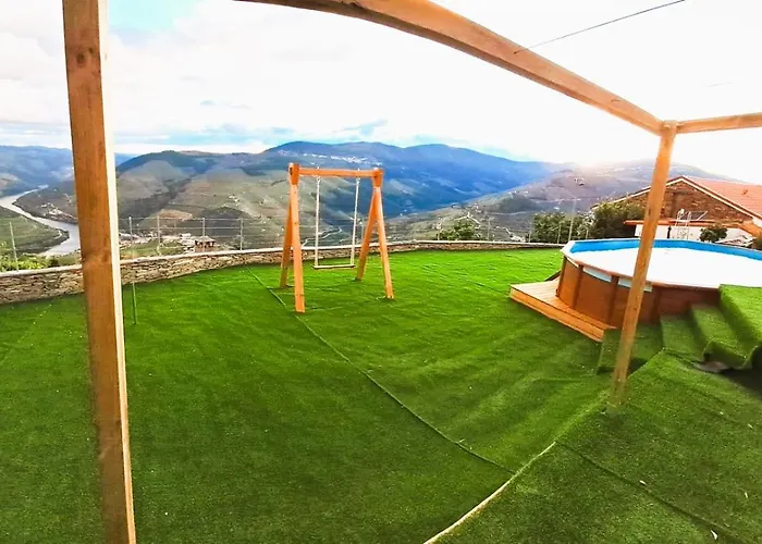 Riba Loivos Village - B